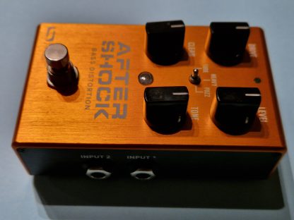 Source Audio Aftershock Bass Distortion effects pedal right side