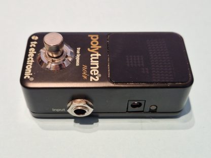 tc electronic Polytune 2 noir tuner pedal right side
